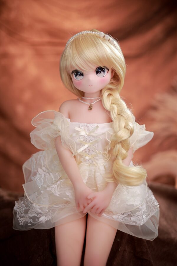 Xiaomai – Enchanting Miniature Japanese Anime Collectible Figurine - Image 4