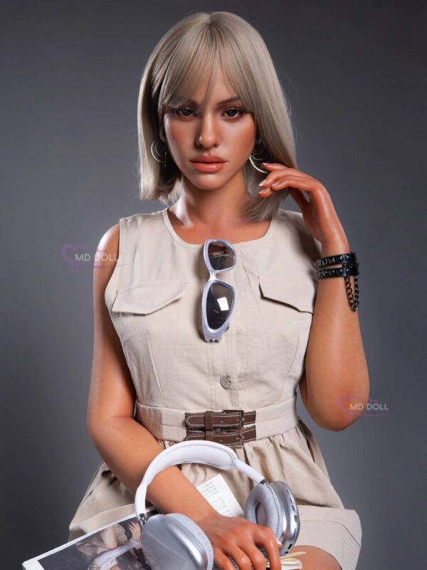 F8154-166cm/5ft5-38kg M33 D Cup Black Life size Sex Doll | MD Doll