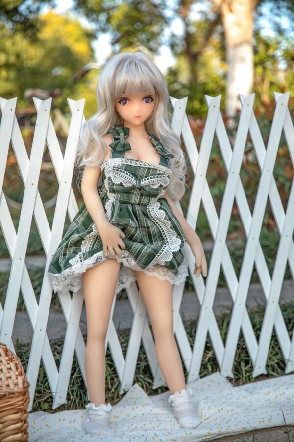 XiaoMeng – Enchanting Miniature Japanese Anime Collectible Figurine - Image 13