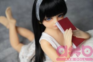 Mini sex doll